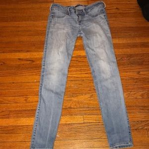 Hollister skinny jeans size 5